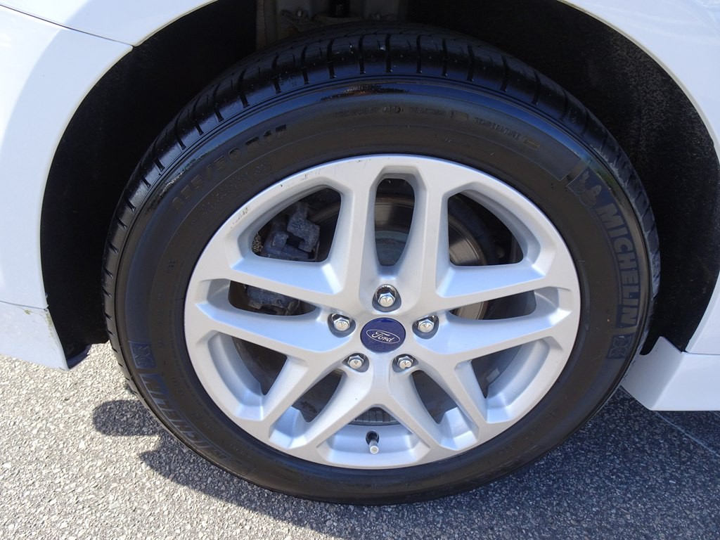 2015 Ford Fusion Image 29