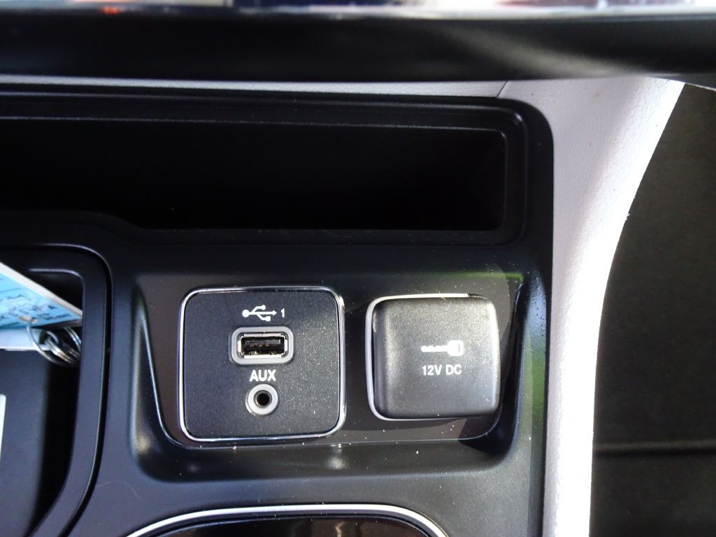 2019 Jeep Cherokee Image 22