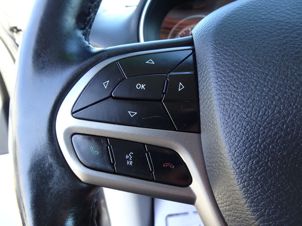 2019 Jeep Cherokee Image 25