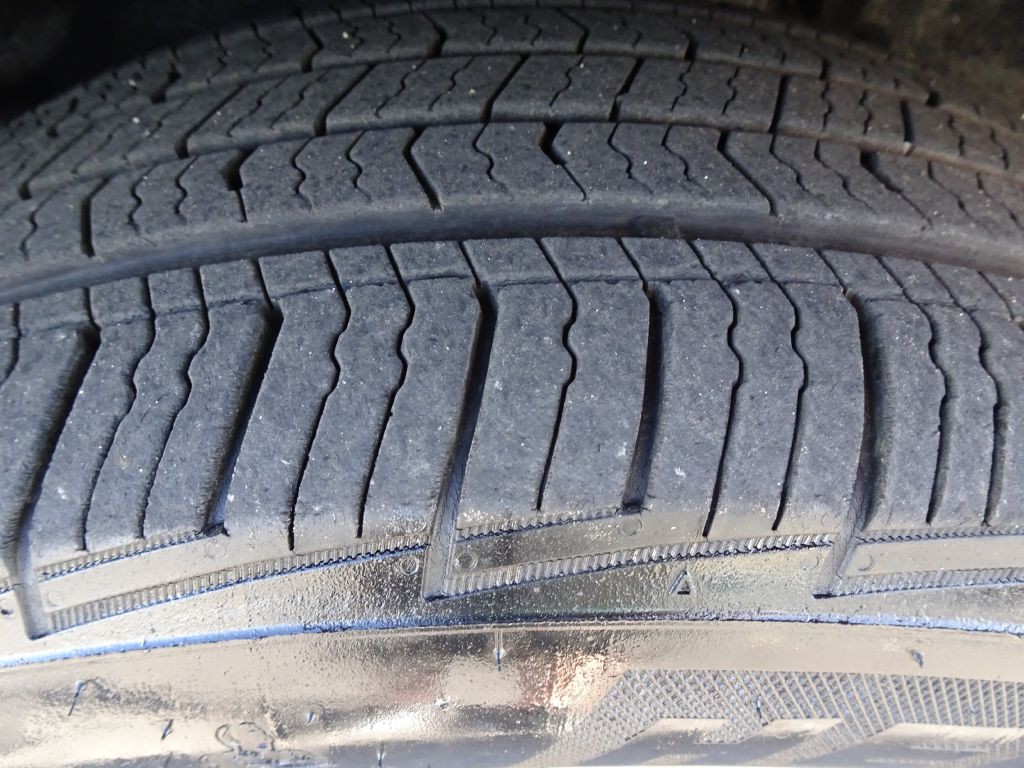 2019 Jeep Cherokee Image 37