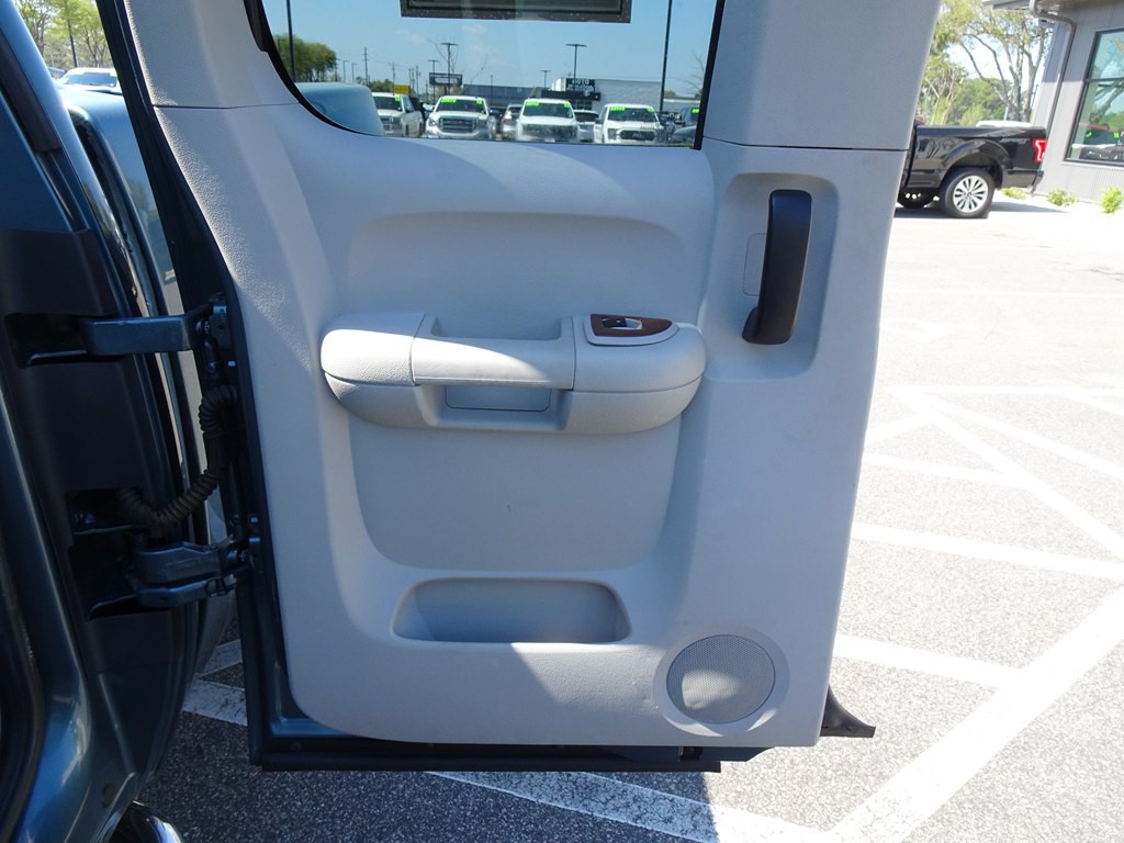 2009 Chevrolet Silverado 1500 Image 12