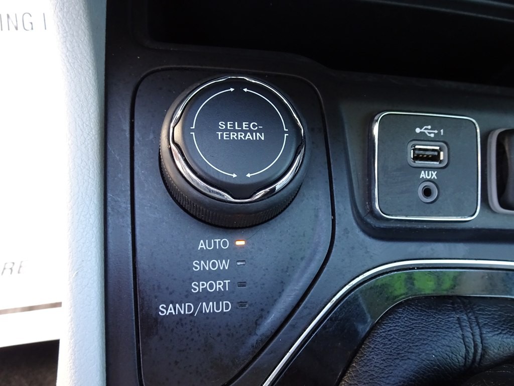 2019 Jeep Cherokee Image 23