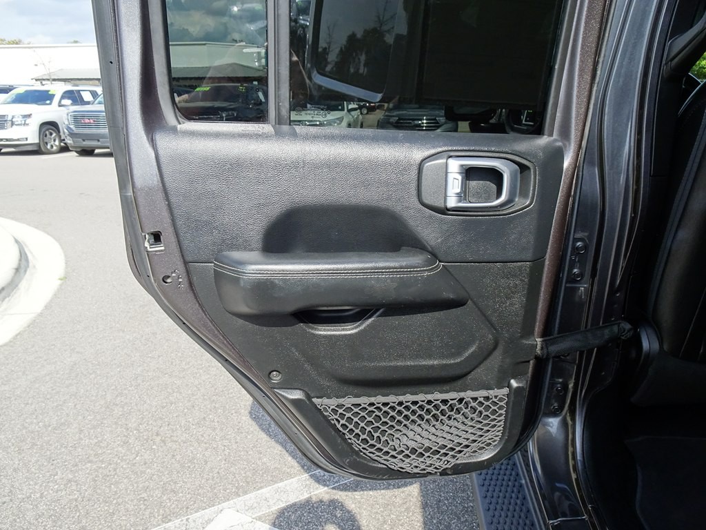 2018 Jeep Wrangler Unlimited Image 13