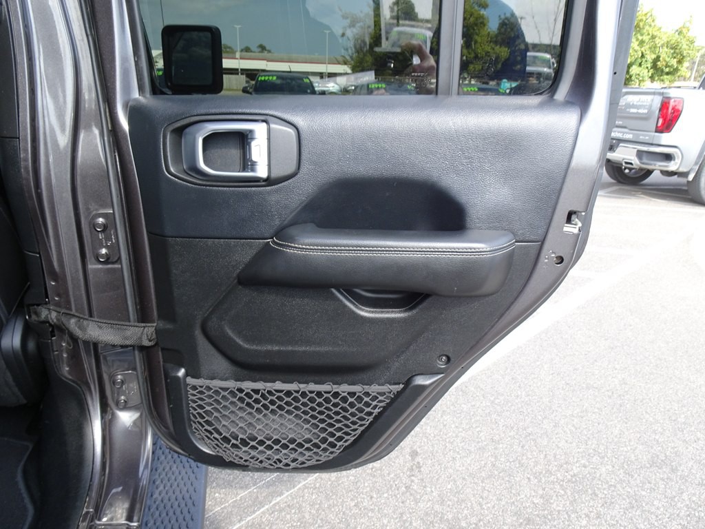 2018 Jeep Wrangler Unlimited Image 17