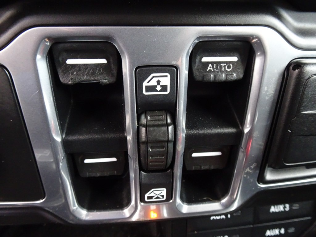 2018 Jeep Wrangler Unlimited Image 21