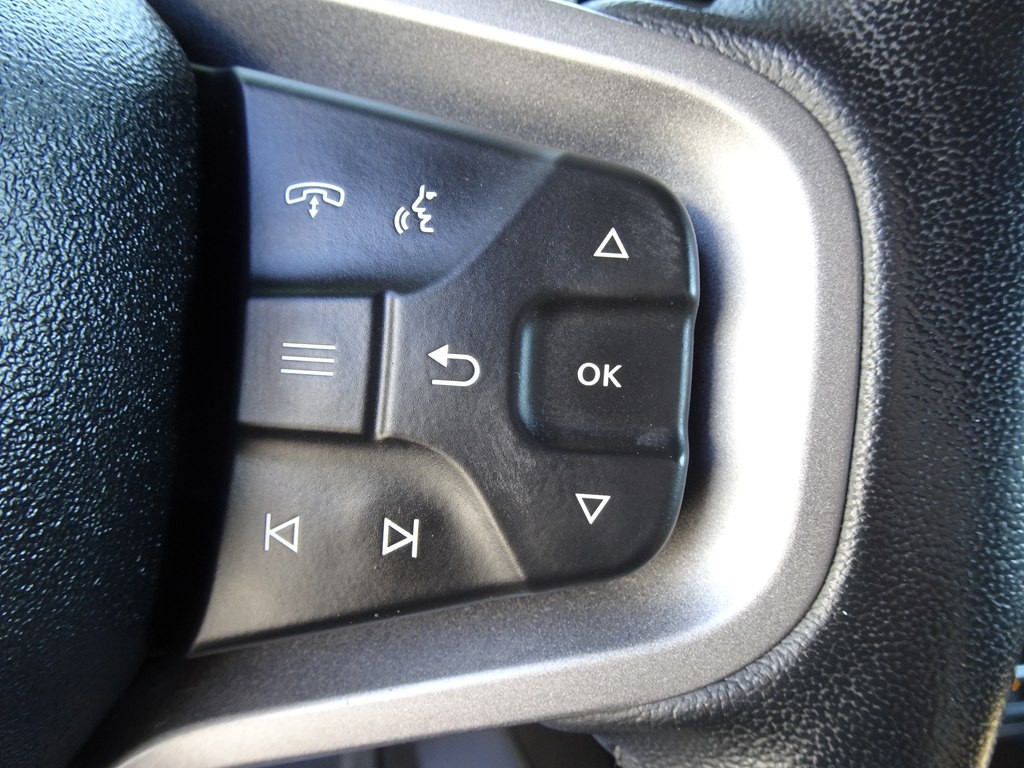 2022 Ford Bronco Image 24