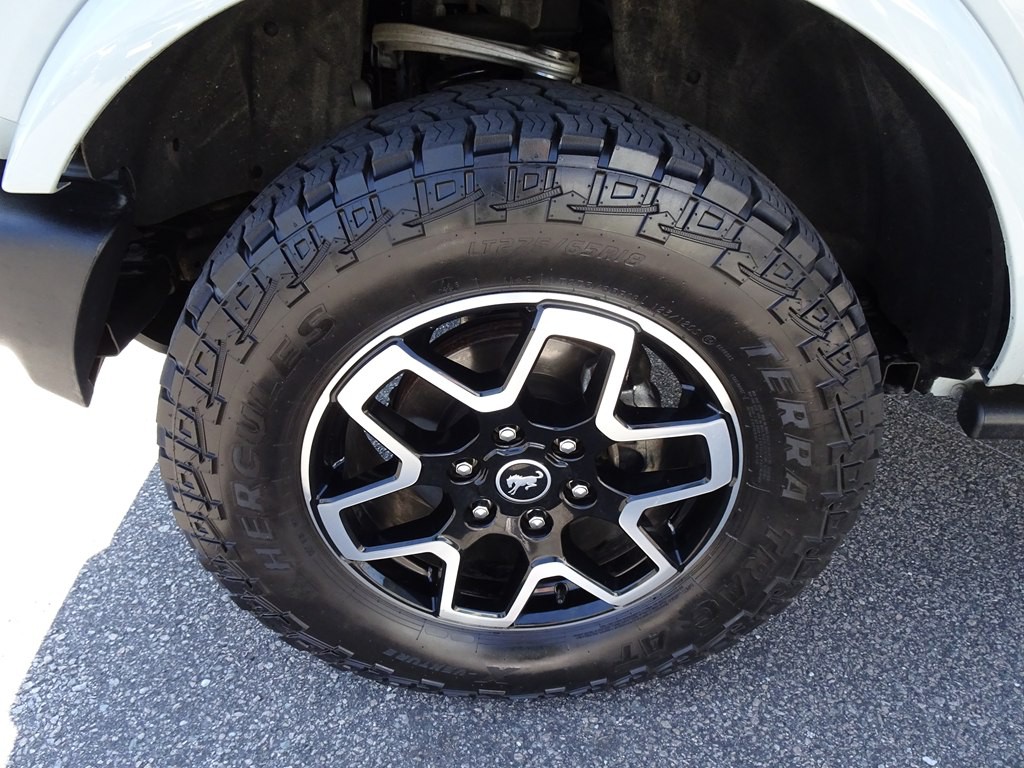 2022 Ford Bronco Image 35