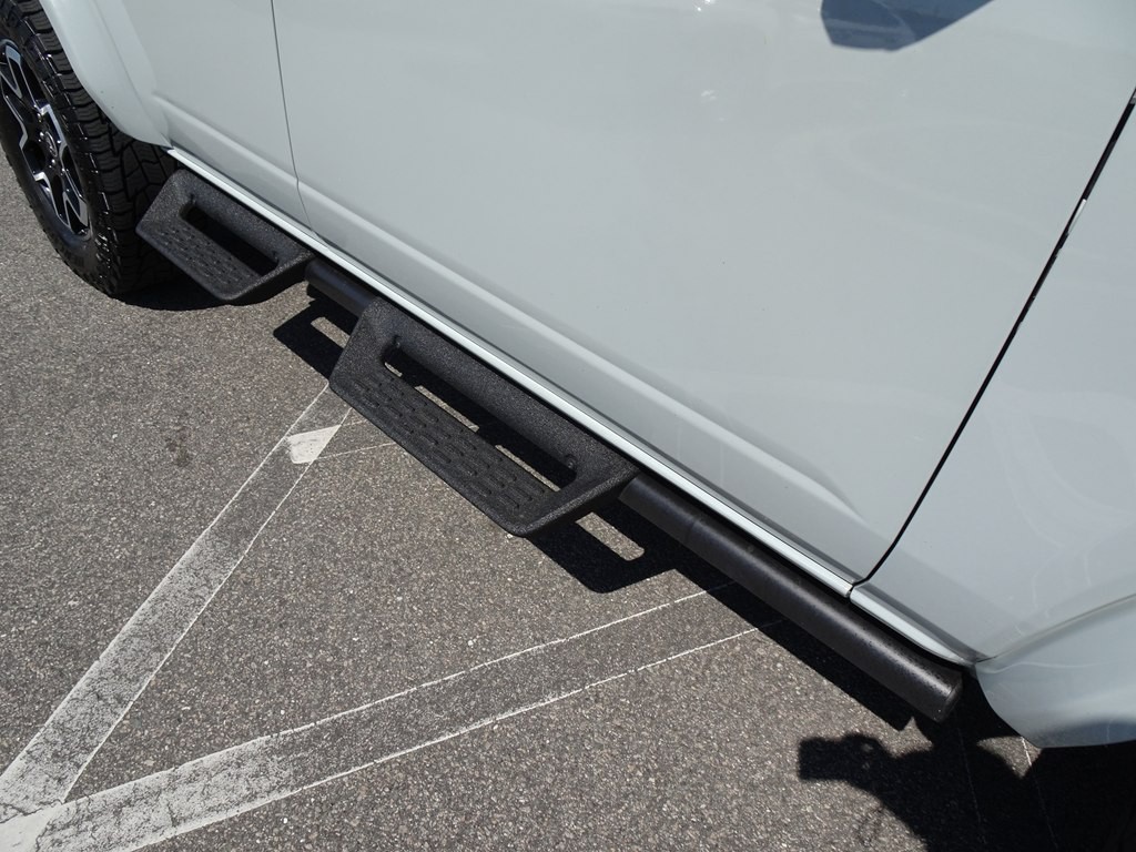 2022 Ford Bronco Image 38