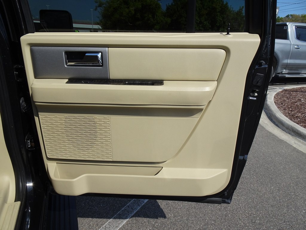 2015 Ford Expedition Image 15