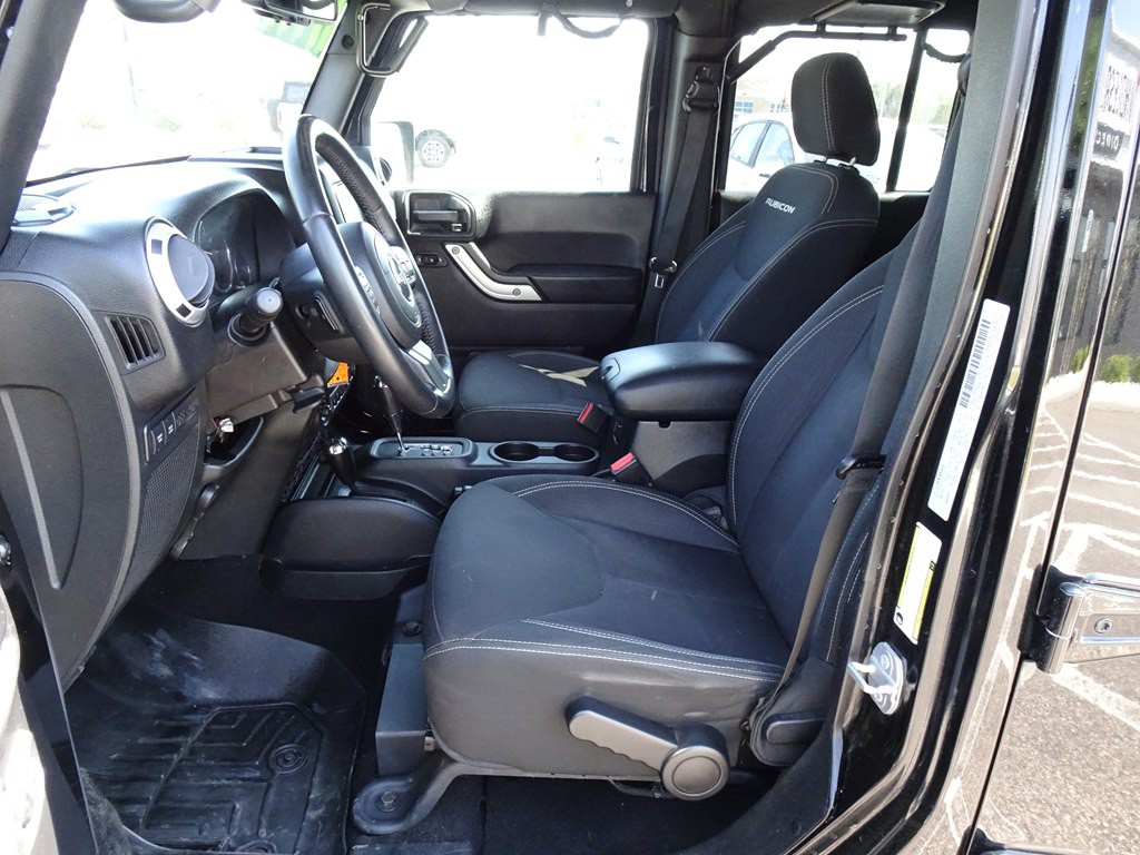 2016 Jeep Wrangler Unlimited Image 9