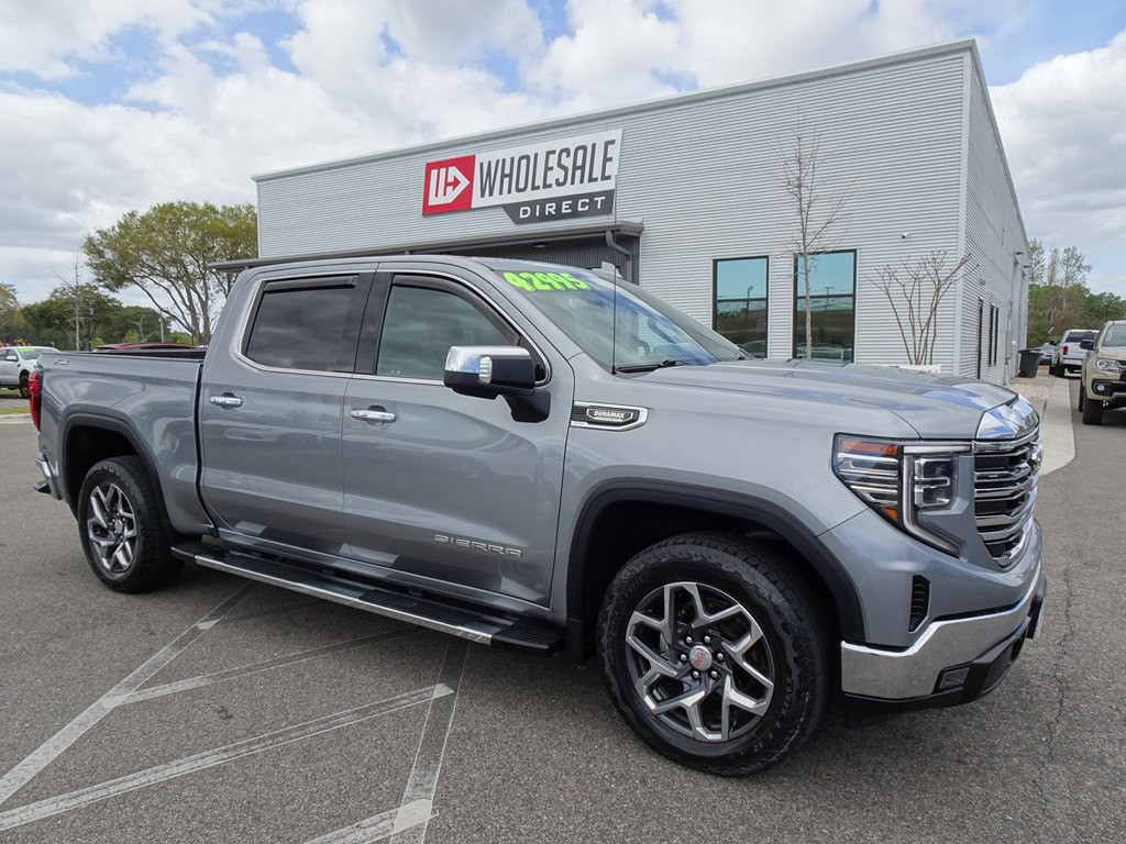 2023 GMC Sierra Image 1