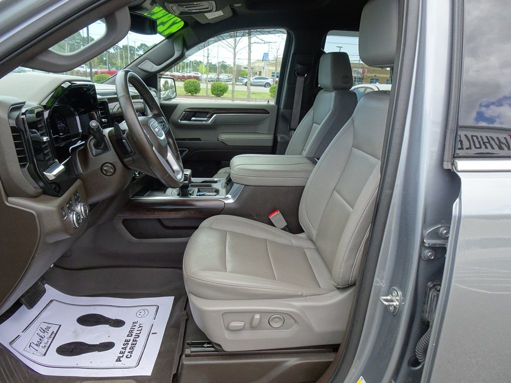2023 GMC Sierra Image 9
