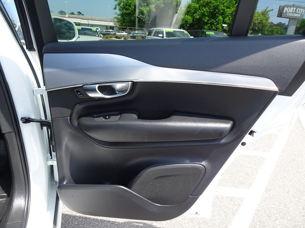 2018 Volvo XC90 Image 19