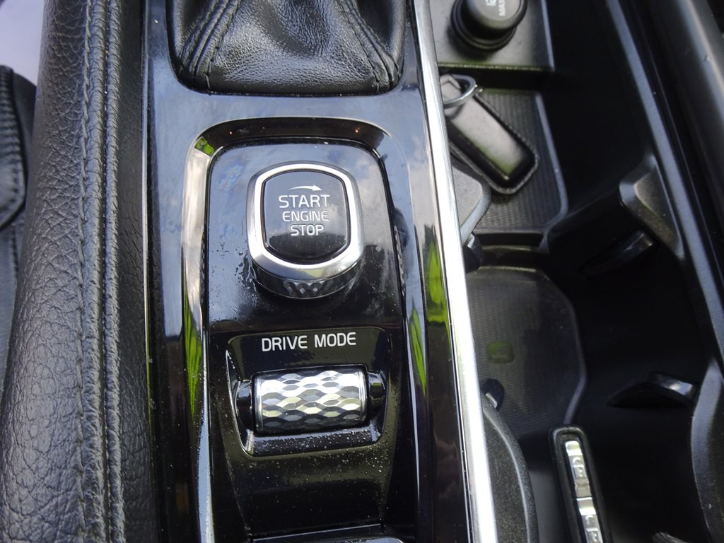 2018 Volvo XC90 Image 25