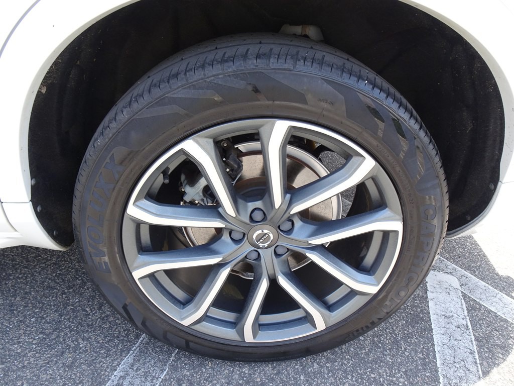 2018 Volvo XC90 Image 36