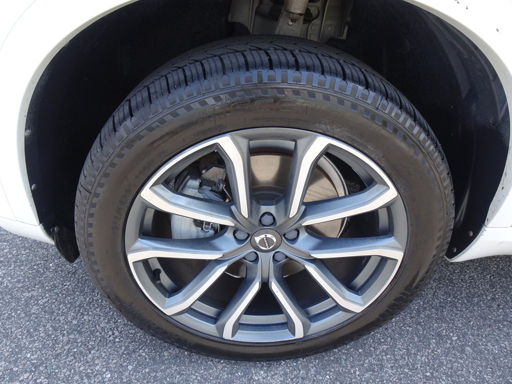 2018 Volvo XC90 Image 38