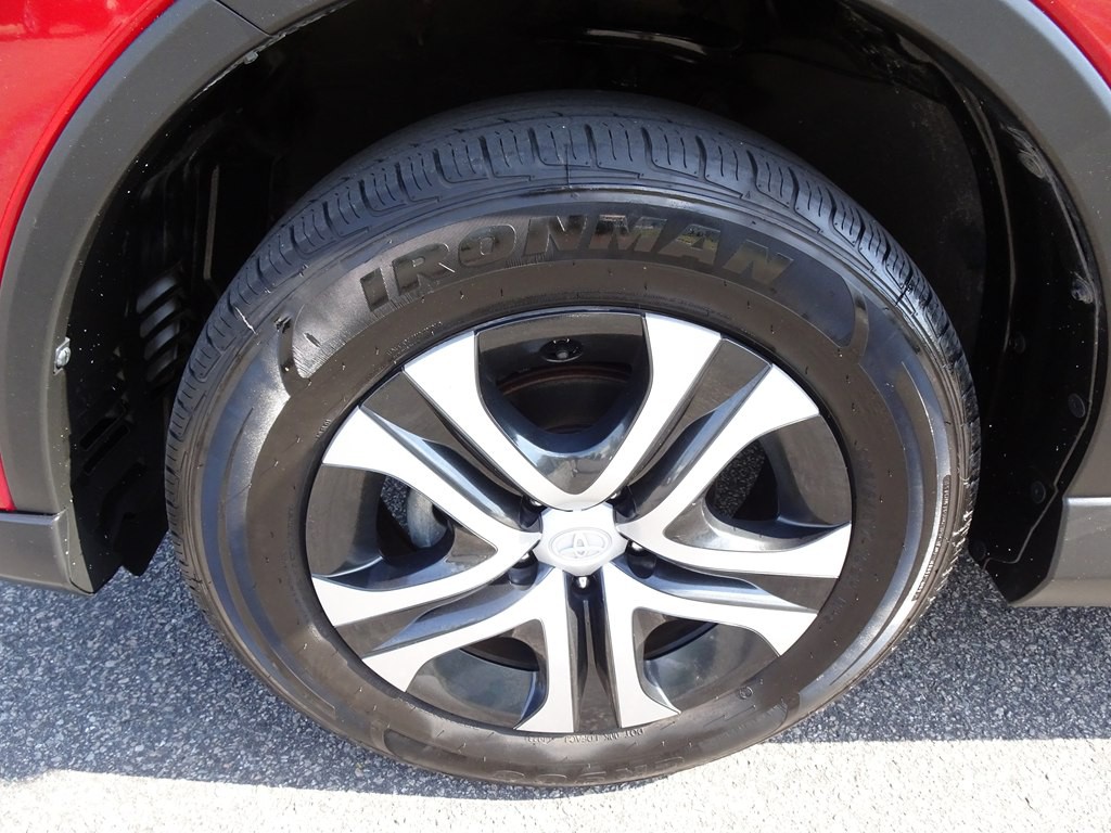 2017 Toyota Rav4 Image 34