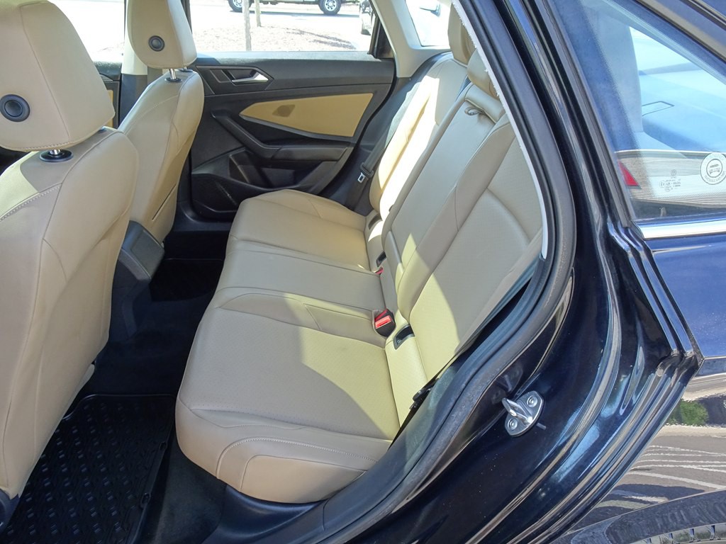 2019 Volkswagen Jetta Image 9