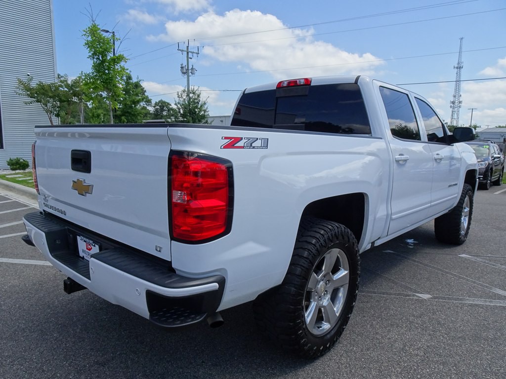 2018 Chevrolet Silverado 1500 Image 3