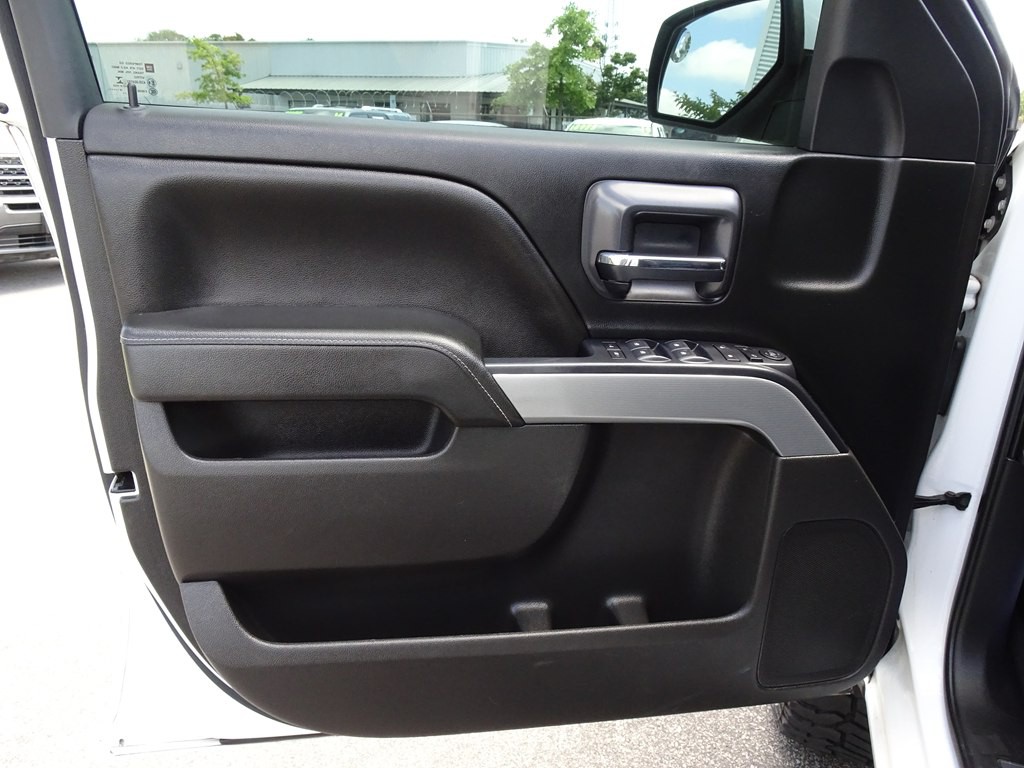2018 Chevrolet Silverado 1500 Image 11