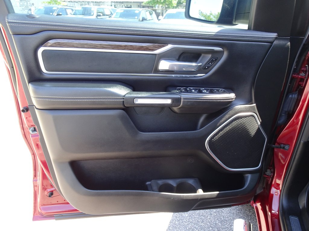 2020 RAM 1500 Image 11