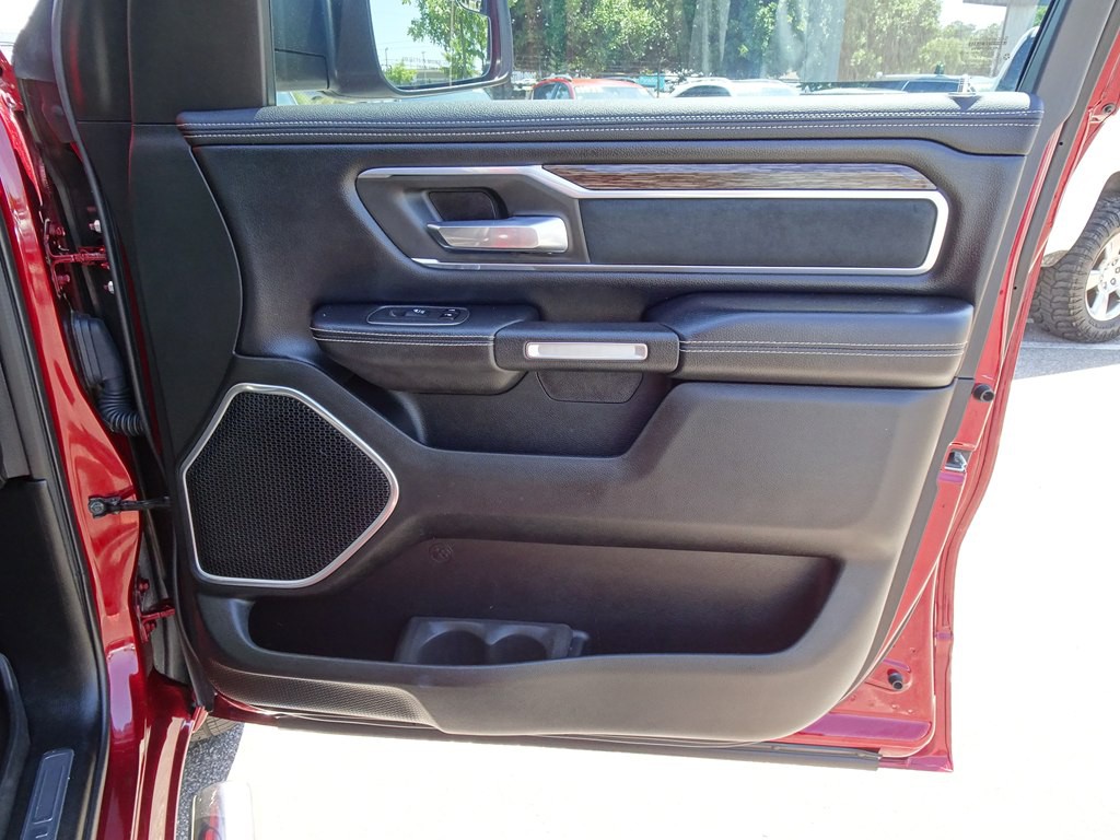 2020 RAM 1500 Image 16