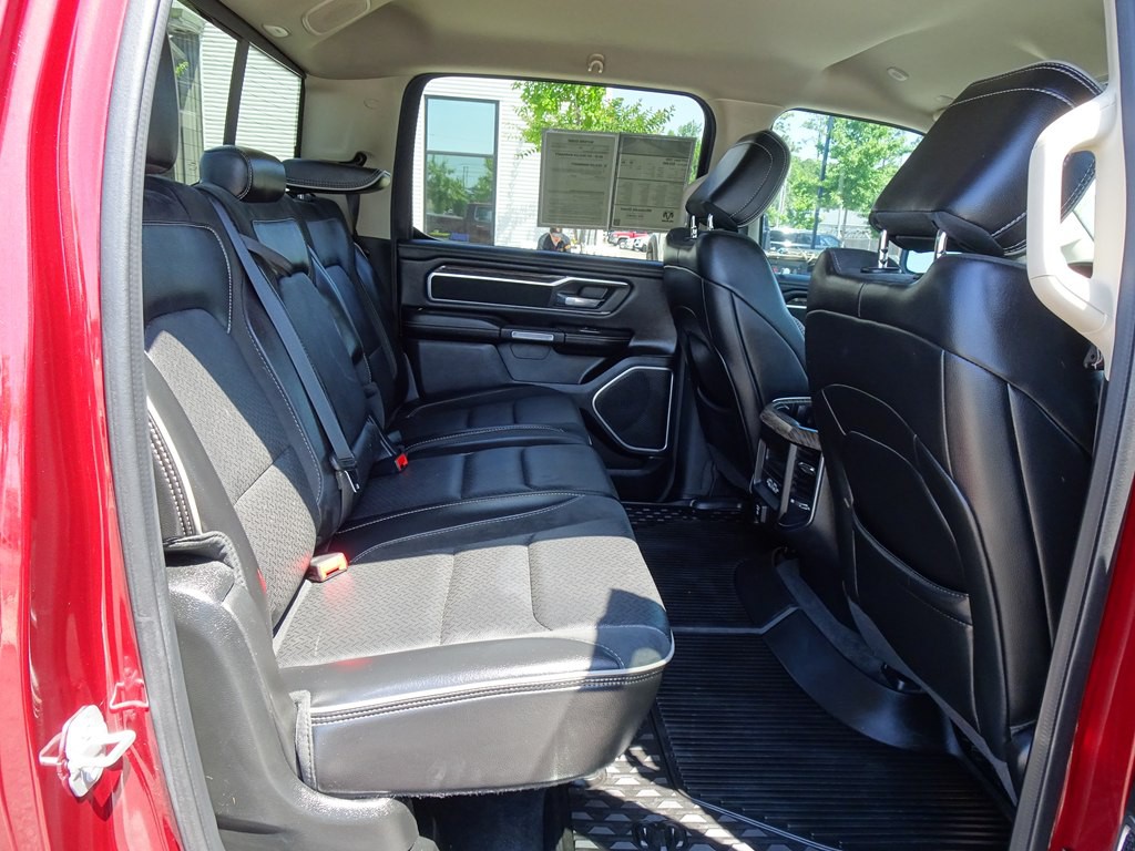 2020 RAM 1500 Image 17