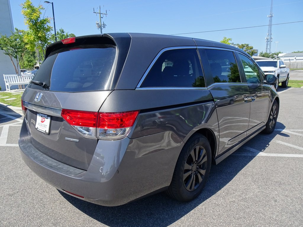 2016 Honda Odyssey Image 3