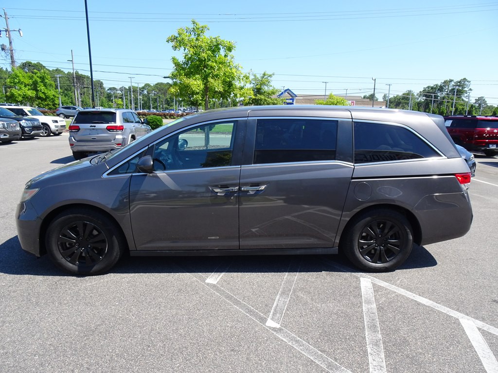 2016 Honda Odyssey Image 6