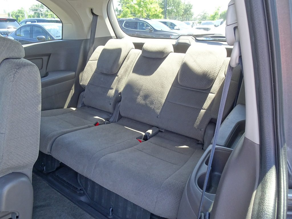 2016 Honda Odyssey Image 12