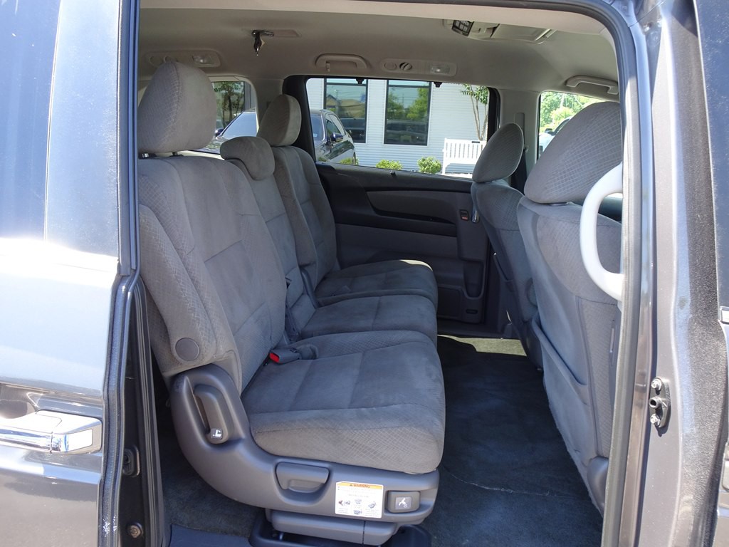 2016 Honda Odyssey Image 16