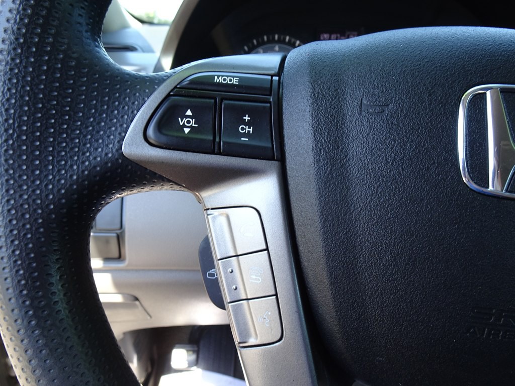 2016 Honda Odyssey Image 25