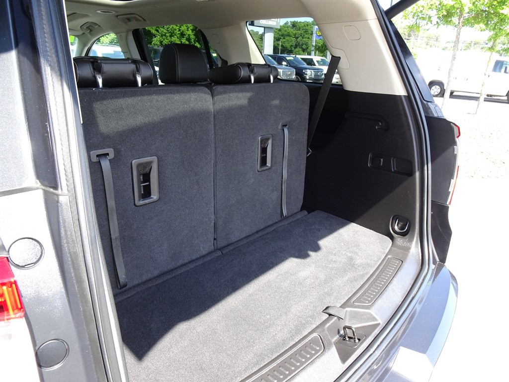 2020 GMC Acadia Image 33