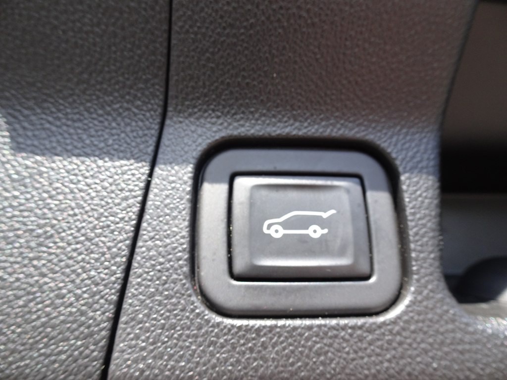 2020 GMC Acadia Image 34