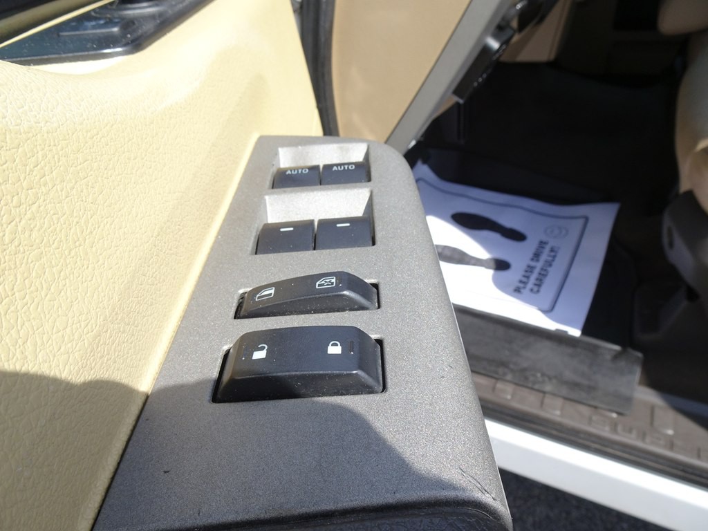 2015 Ford F-350 Image 11