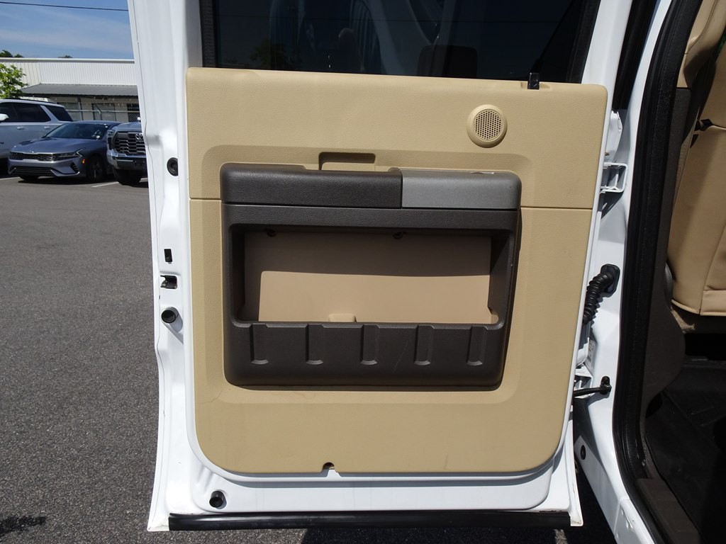 2015 Ford F-350 Image 13