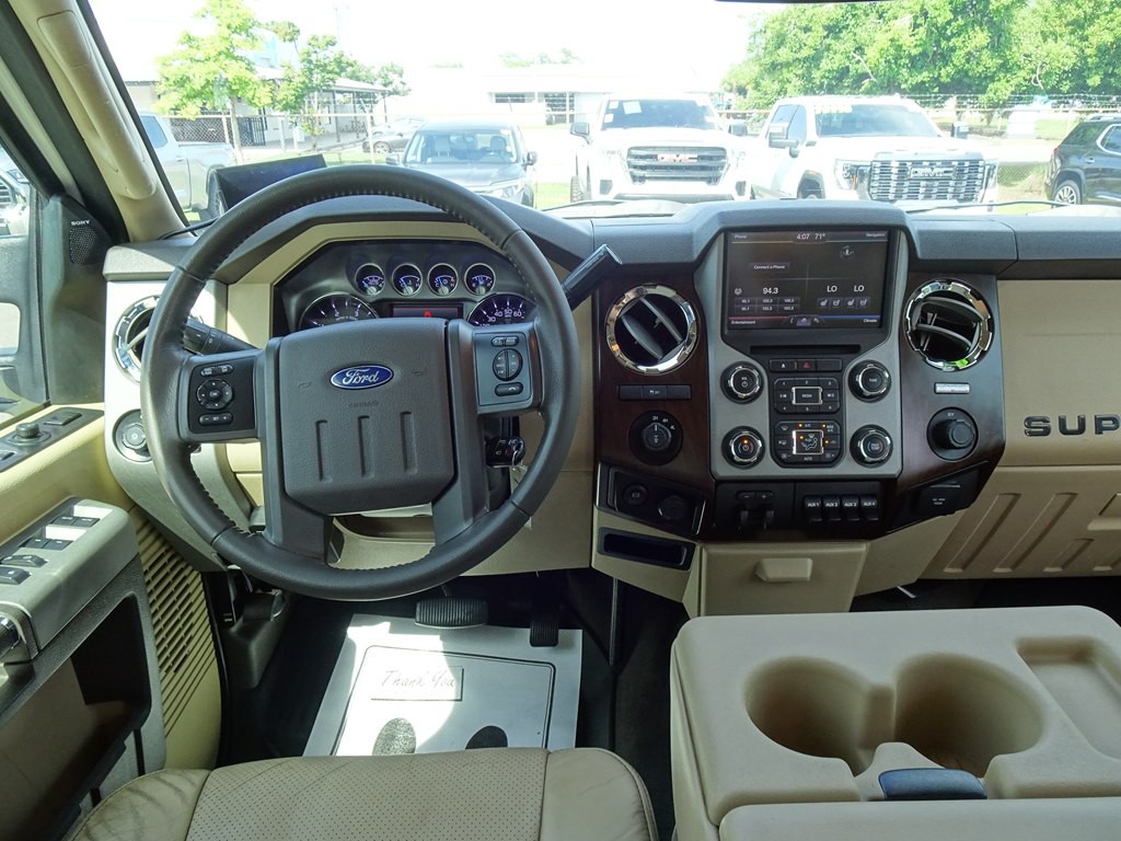 2015 Ford F-350 Image 18