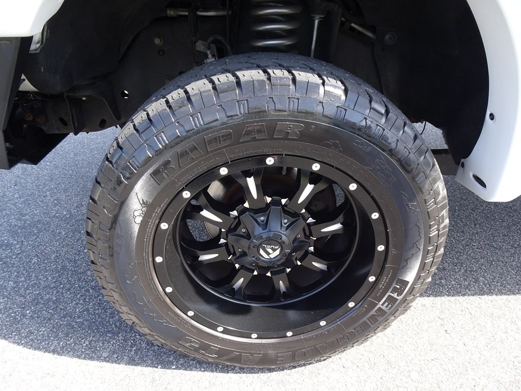 2015 Ford F-350 Image 40