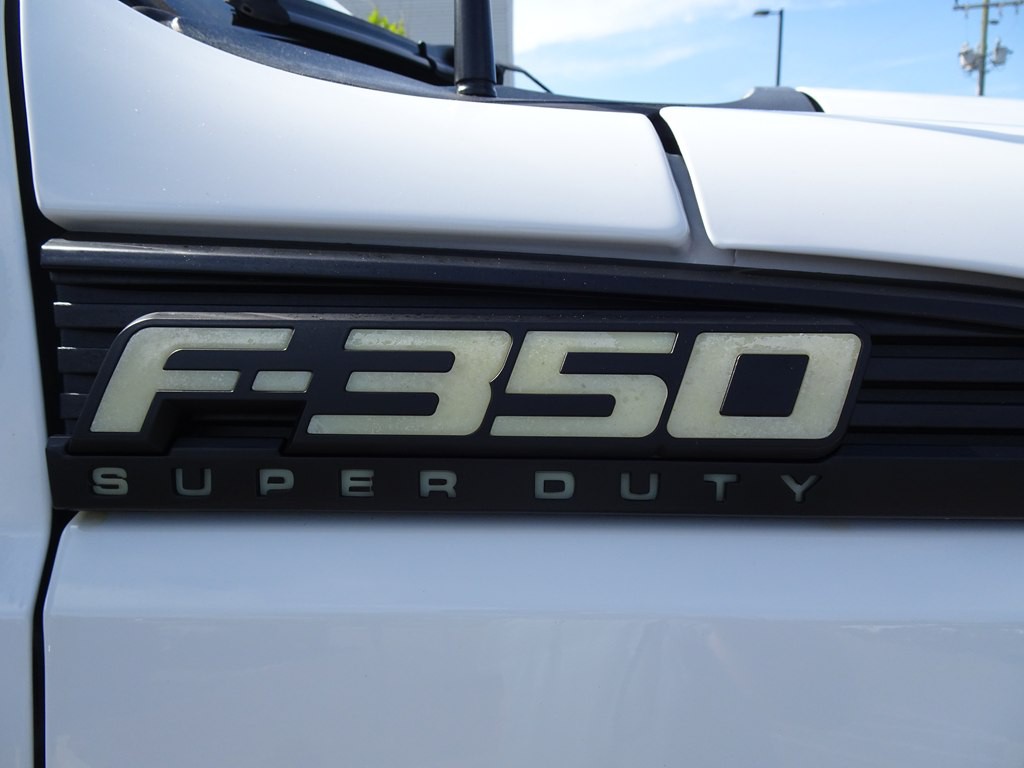 2015 Ford F-350 Image 43