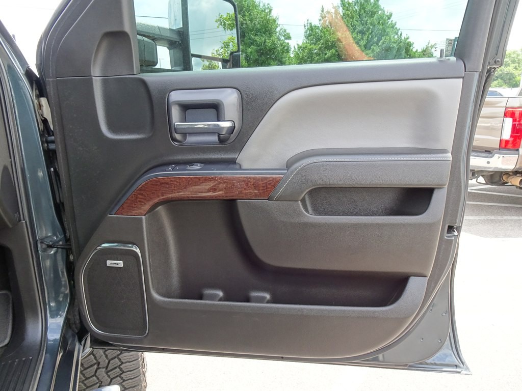 2018 GMC Sierra Image 10