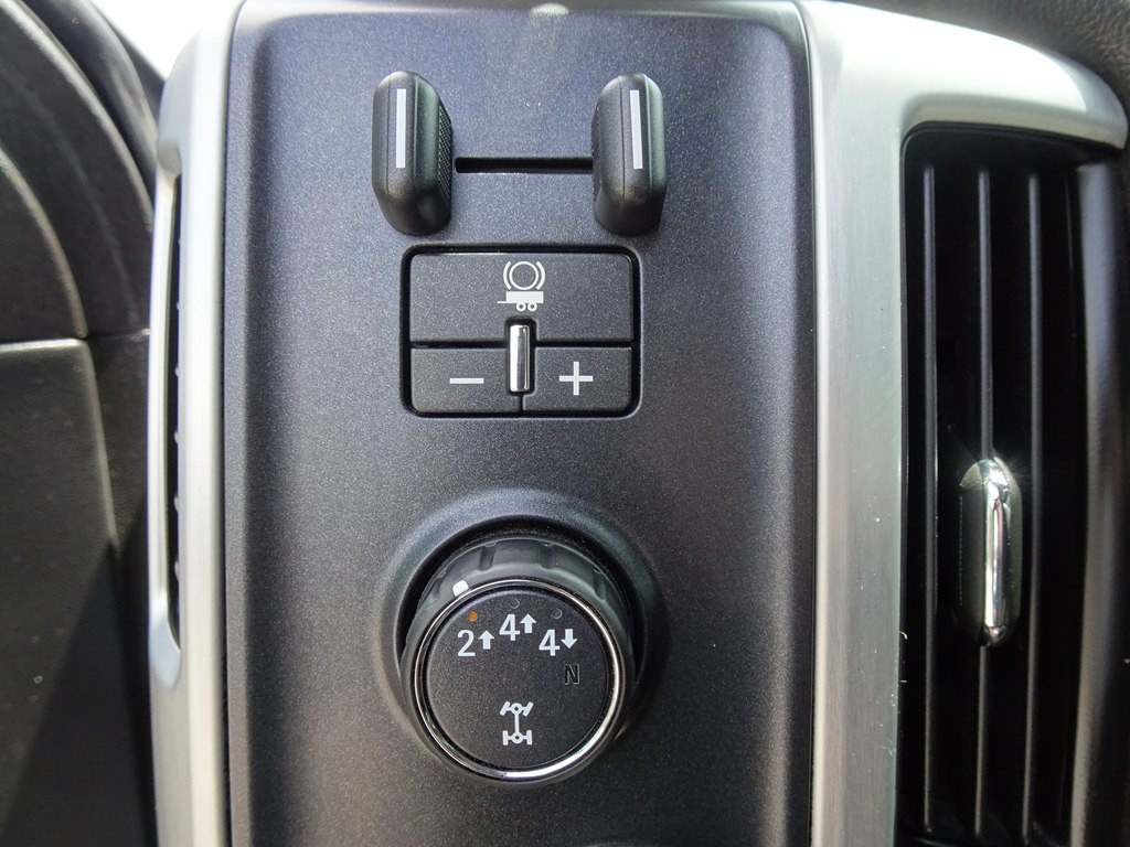2018 GMC Sierra Image 21