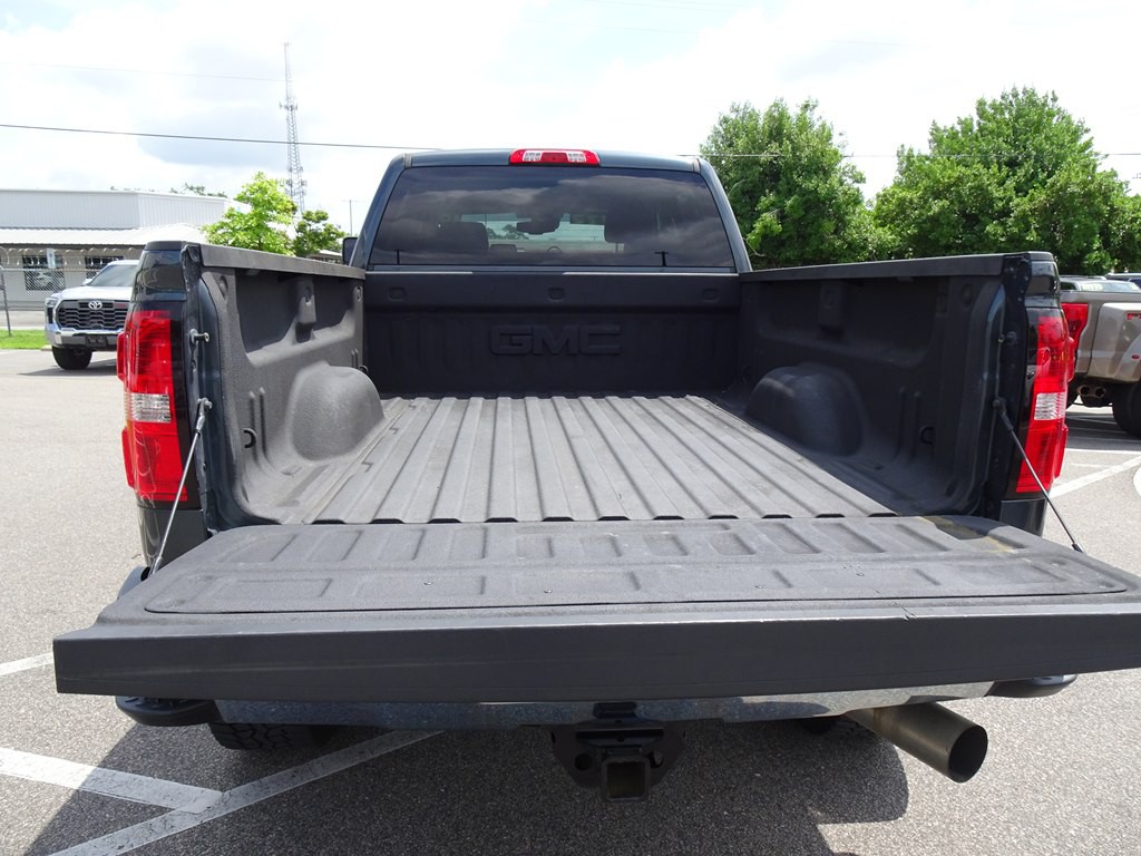 2018 GMC Sierra Image 22