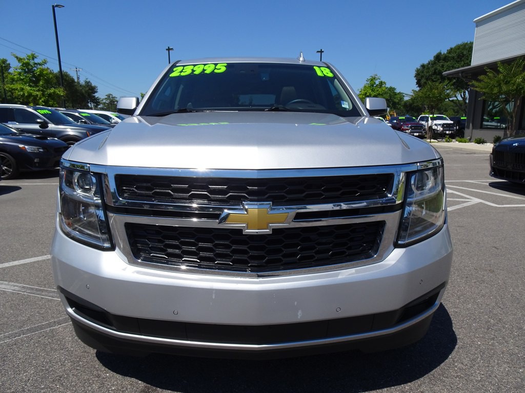 2018 Chevrolet Suburban Image 8