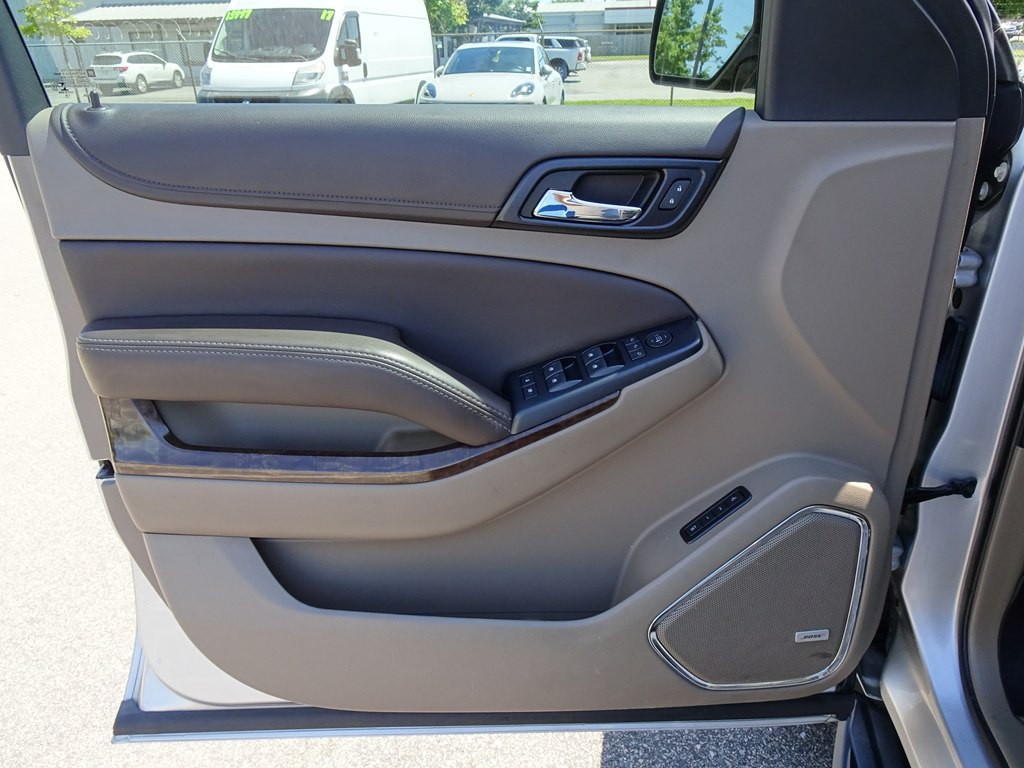 2018 Chevrolet Suburban Image 11