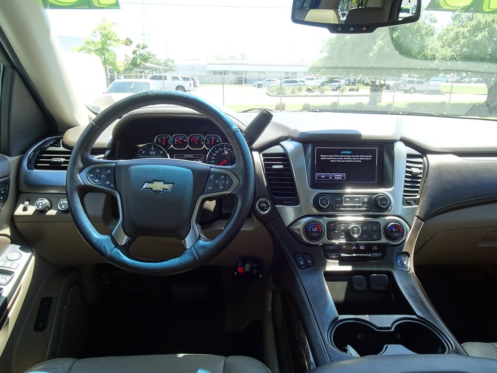 2018 Chevrolet Suburban Image 22