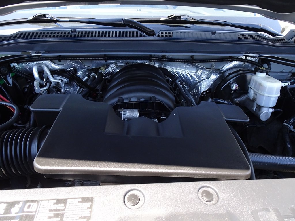 2018 Chevrolet Suburban Image 37