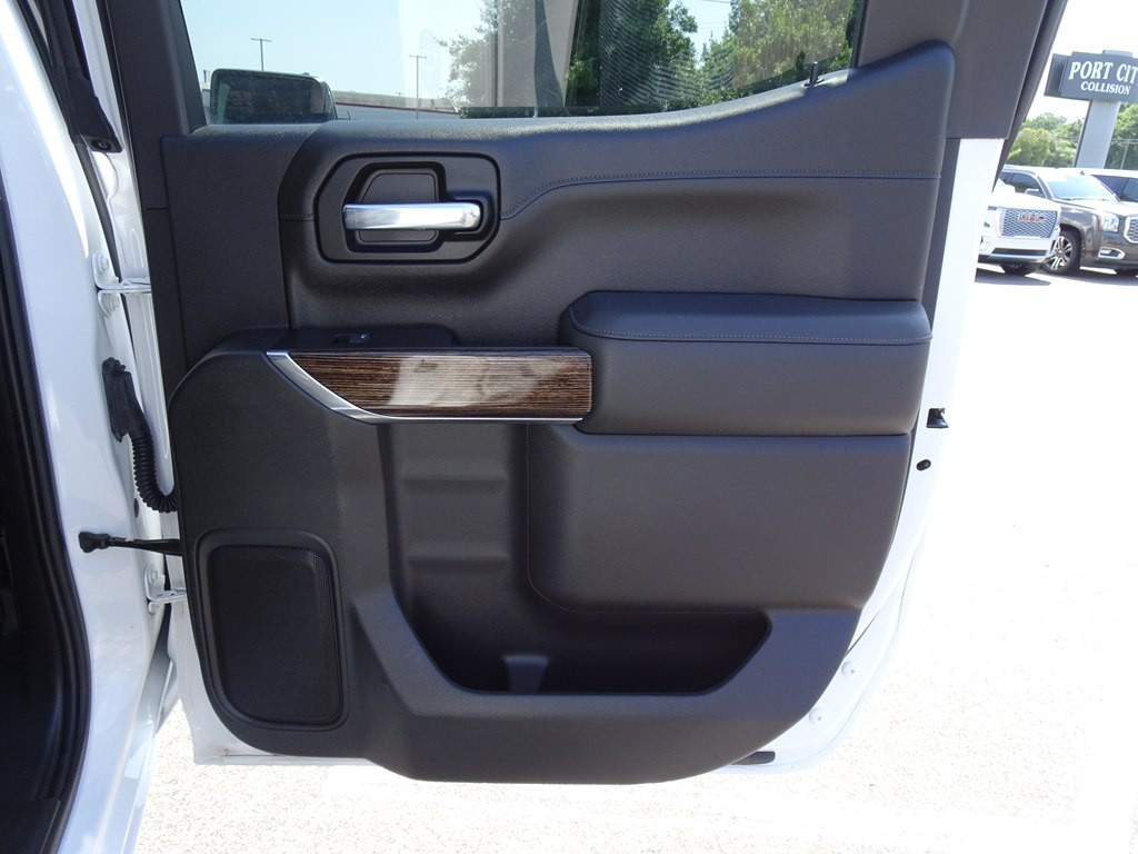 2022 GMC Sierra Image 18