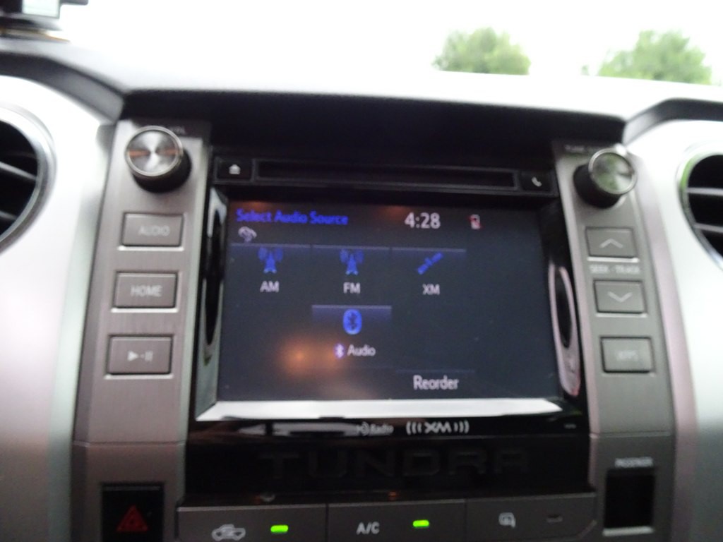 2017 Toyota Tundra Image 20