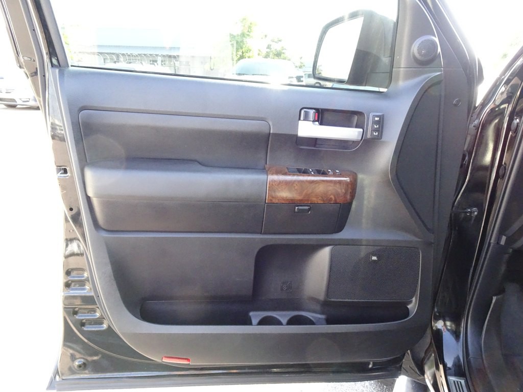 2013 Toyota Tundra Image 10