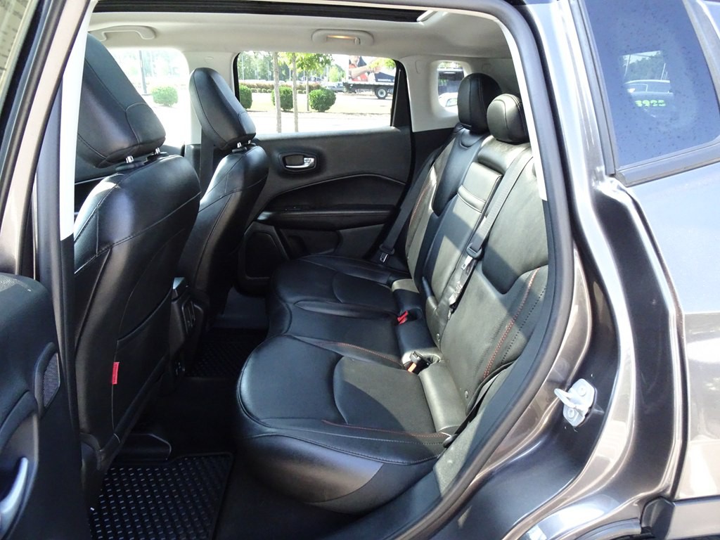 2019 Jeep Compass Image 14